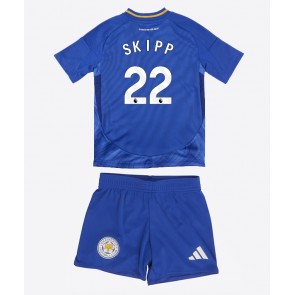 Billiga Leicester City Oliver Skipp #22 Hemmatröja Barn 2024-25 Kortärmad (+ Korta byxor)